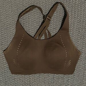 Lululemon bra